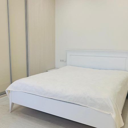 New Appartment In Yuzhny Juzjne Eksteriør bilde