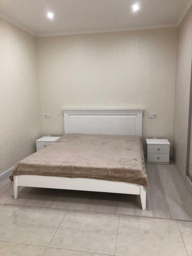 New Appartment In Yuzhny Juzjne Eksteriør bilde