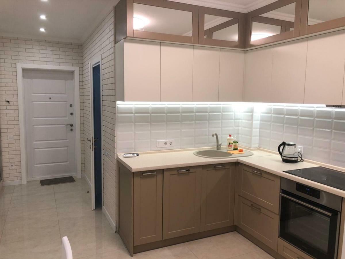 New Appartment In Yuzhny Juzjne Eksteriør bilde