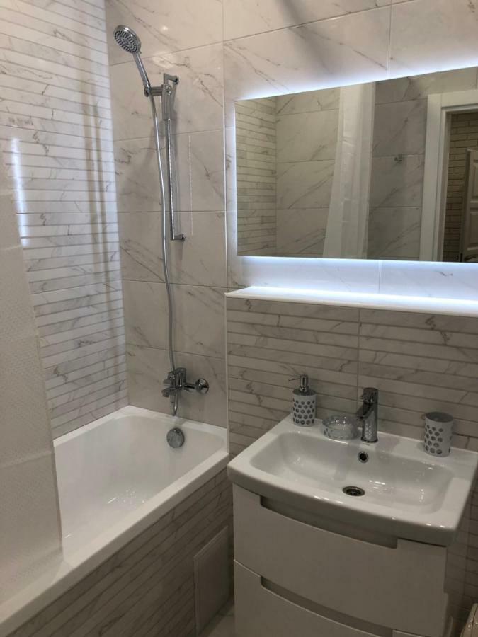 New Appartment In Yuzhny Juzjne Eksteriør bilde